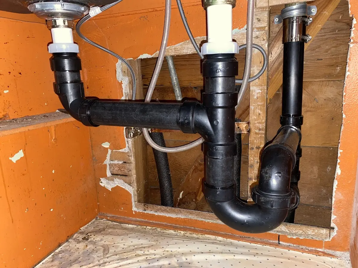 Professional Pipe Bursting equipment and tools on the job in Montgomery